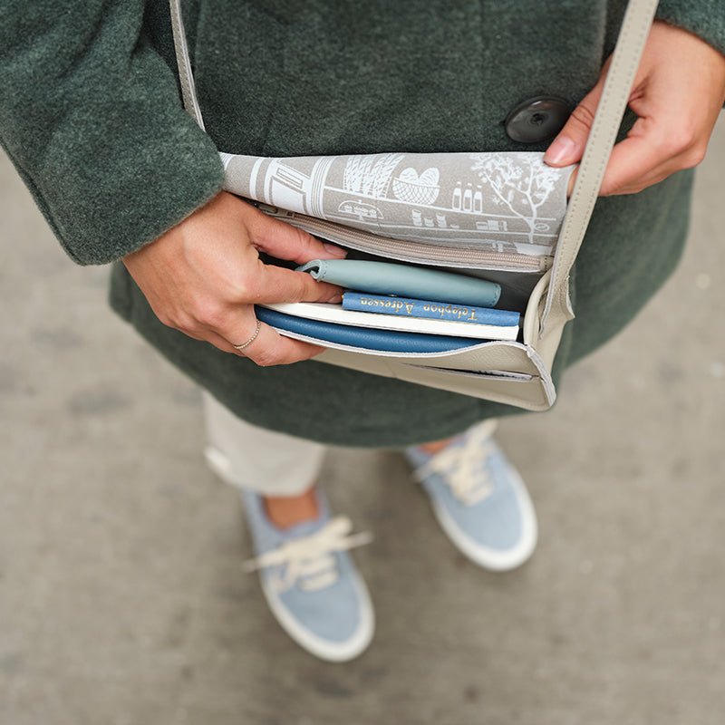 Laudeen | Keecie | Bag | Lunch Break | Cement