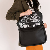 Laudeen | Keecie | Bag | Plant Sitter | Black