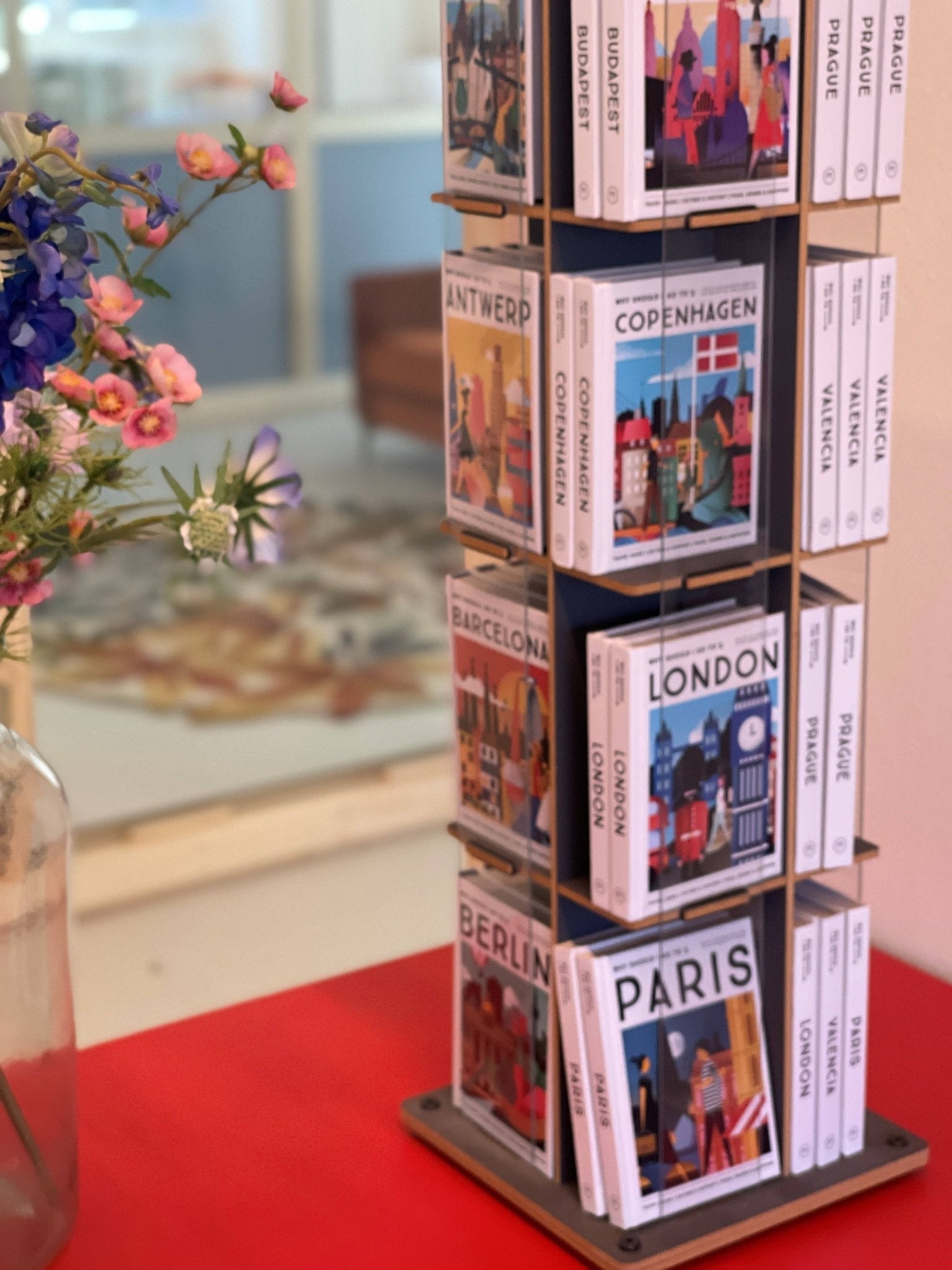 Laudeen | mo'media publishers | Why should I go to Antwerp